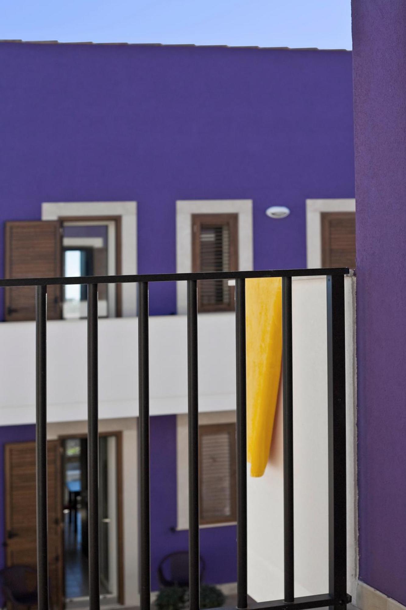 Blu Modicamare Aparthotel Marina di Modica Exteriör bild